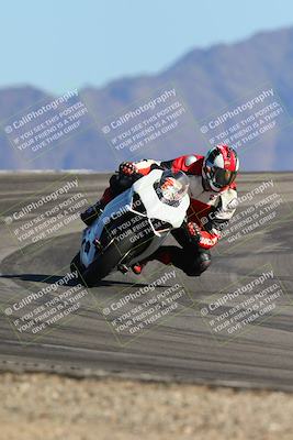 media/Feb-03-2024-SoCal Trackdays (Sat) [[767c60a41c]]/9-Turn 12 (115pm)/